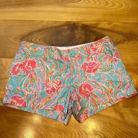 Lilly Pulitzer the Walsh shorts - Picture 1 of 7